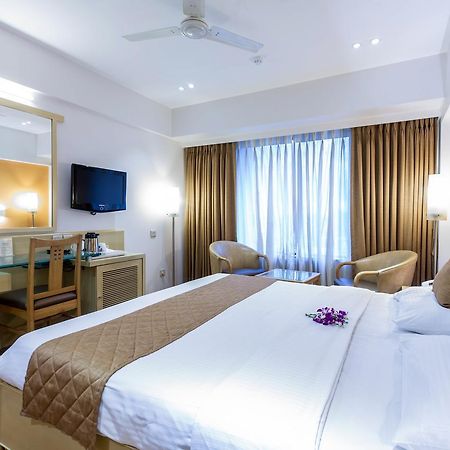 The Royal Orchid Hotel, Chembur Βομβάη Εξωτερικό φωτογραφία