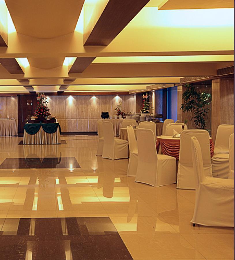 The Royal Orchid Hotel, Chembur Βομβάη Εξωτερικό φωτογραφία