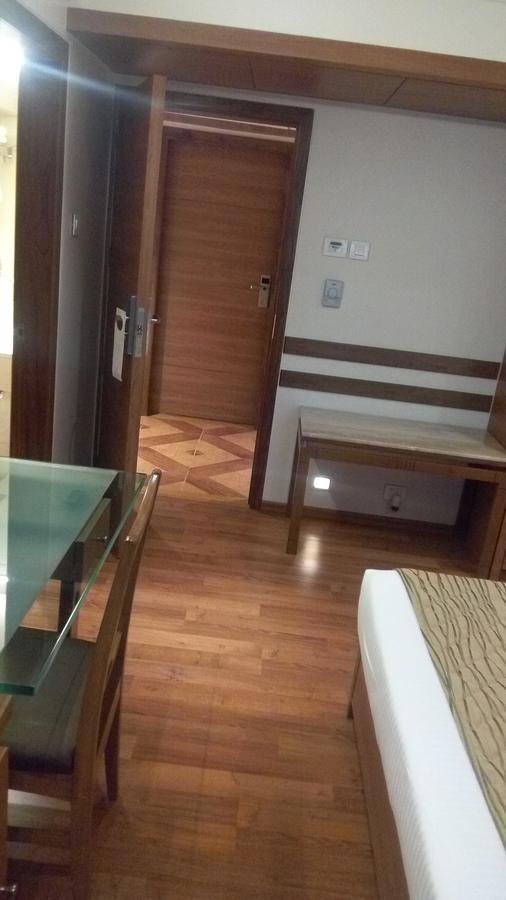 The Royal Orchid Hotel, Chembur Βομβάη Εξωτερικό φωτογραφία